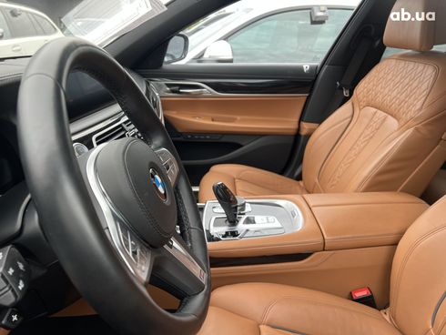 BMW 7 серия 2020 - фото 28