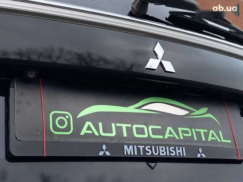 Mitsubishi Outlander 2015 - фото 13