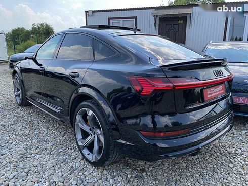 Audi Q4 Sportback e-tron 2023 - фото 30