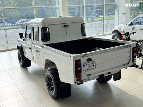 Land Rover Defender 1997 - фото 25