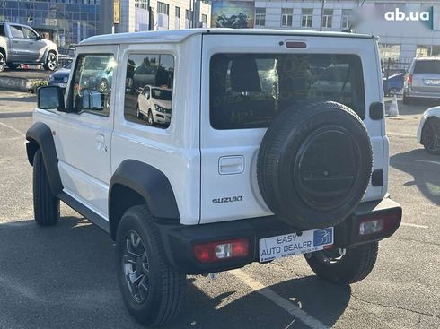 Suzuki Jimny 2020 - фото 6