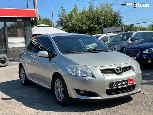 Toyota Auris 2007 серый - фото 3