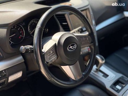 Subaru Outback 2011 - фото 18