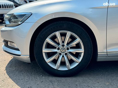 Volkswagen Passat 2015 серый - фото 8