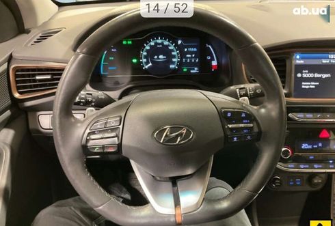 Hyundai Ioniq 2017 - фото 14