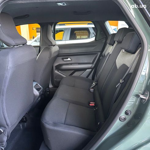 Renault Duster 2025 зеленый - фото 11