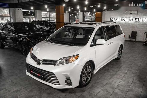 Toyota Sienna 2020 - фото 6