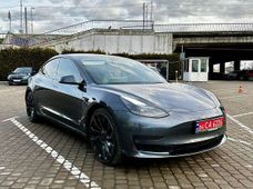 Продаж вживаних Tesla Model 3 - купити на Автобазарі
