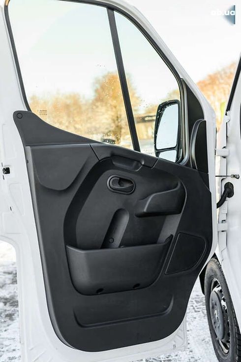 Renault Master 2020 - фото 26