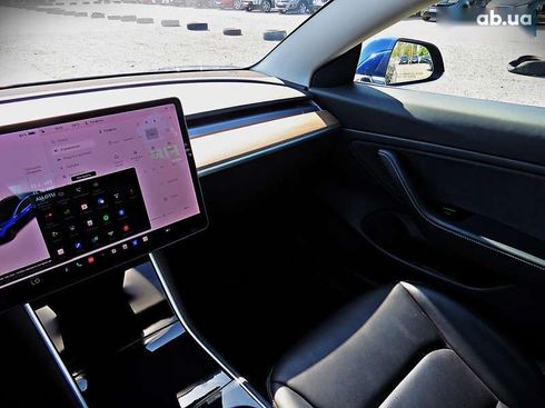 Tesla Model 3 2019 - фото 12