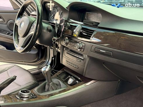 BMW 3 серия 2010 черный - фото 25