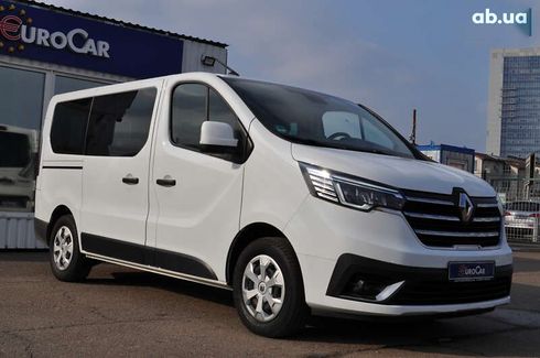 Renault Trafic 2021 - фото 6