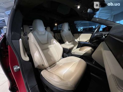 Tesla Model S 2016 - фото 25