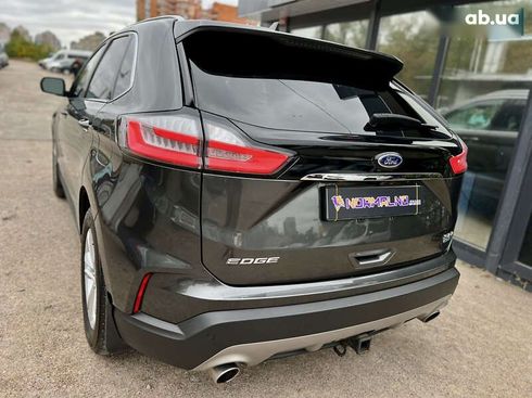 Ford Edge 2020 - фото 30