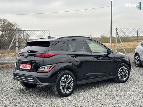 Hyundai Kona Electric 2021 - фото 9