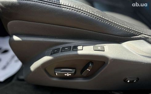Volvo XC60 2017 - фото 19