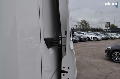 Volkswagen Crafter 2021 - фото 24