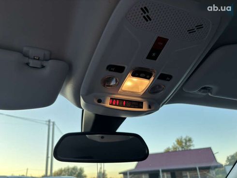 Peugeot e-2008 2021 - фото 27