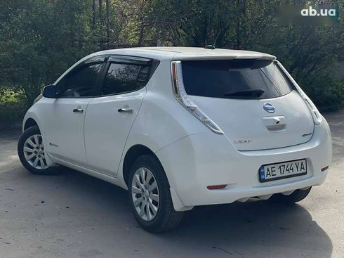 Nissan Leaf 2016 - фото 6