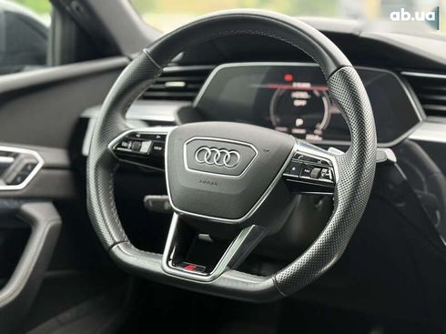 Audi E-Tron 2021 - фото 16