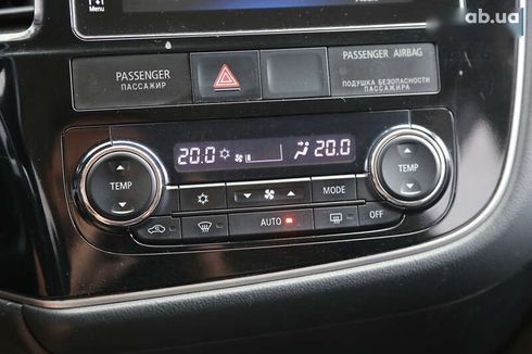 Mitsubishi Outlander 2012 - фото 20