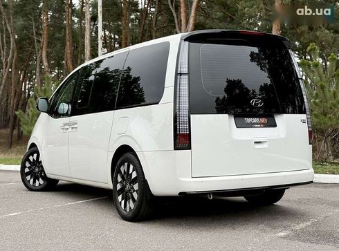 Hyundai Staria 2021 - фото 12