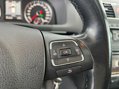 Volkswagen Touran 2012 серый - фото 21