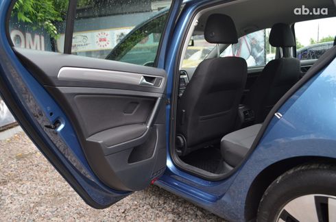 Volkswagen e-Golf 2015 синий - фото 9