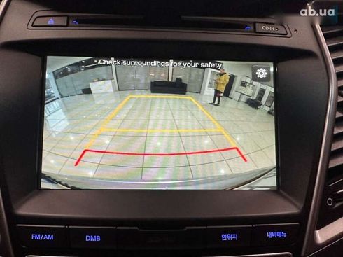 Hyundai Santa Fe 2017 - фото 16