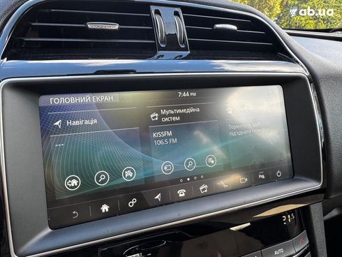 Jaguar F-Pace 2018 красный - фото 61