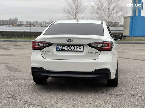 Subaru Legacy 2020 - фото 25