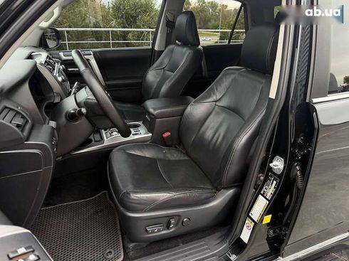 Toyota 4Runner 2016 - фото 25