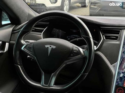 Tesla Model S 2015 - фото 19