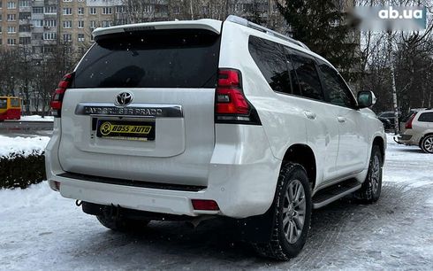 Toyota Land Cruiser Prado 2020 - фото 7
