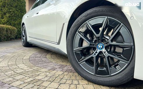 BMW i4 2023 - фото 28