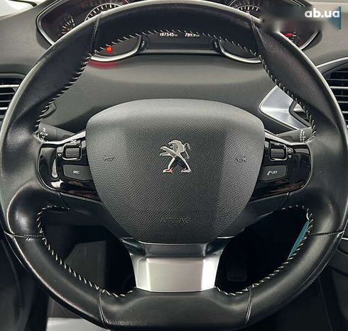 Peugeot 308 2018 - фото 14