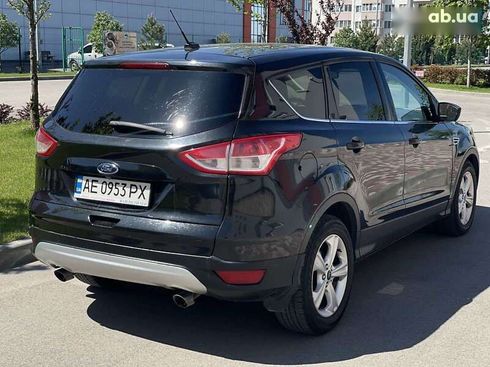 Ford Escape 2015 - фото 9