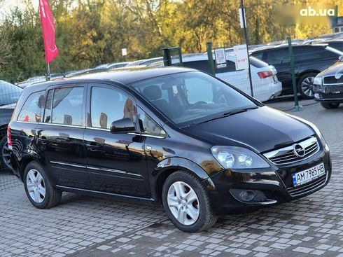 Opel Zafira 2011 - фото 8