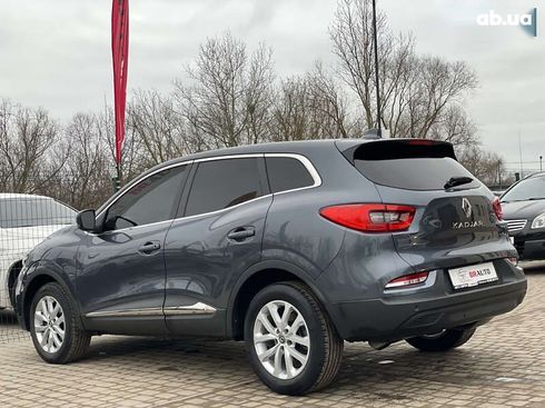 Renault Kadjar 2020 - фото 18