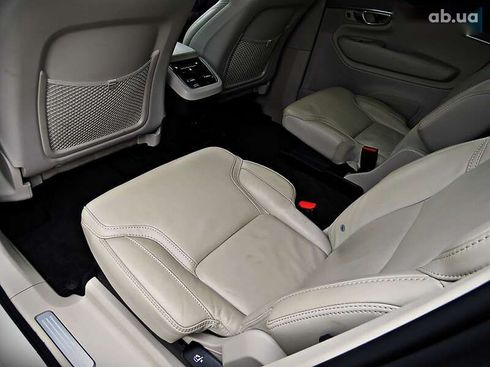 Volvo XC90 2021 - фото 18