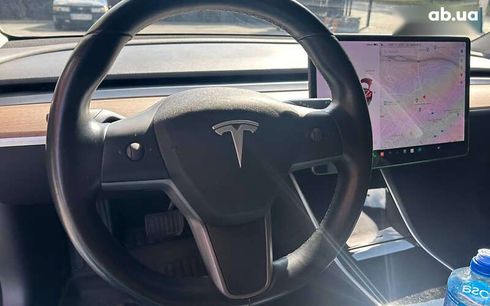 Tesla Model 3 2019 - фото 11