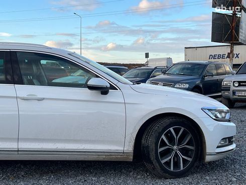 Volkswagen Passat 2016 белый - фото 11