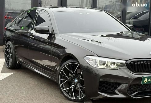 BMW 5 серия 2018 - фото 11