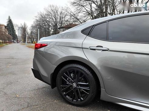 Toyota Camry 2024 - фото 28