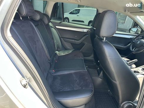 Skoda Octavia 2016 - фото 28
