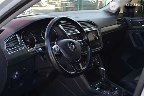 Volkswagen Tiguan 2018 - фото 28