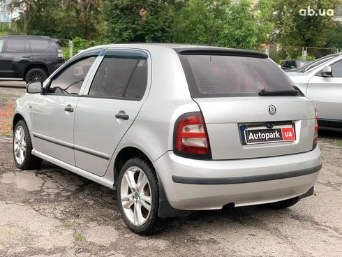 Skoda Fabia 2001 серый - фото 14