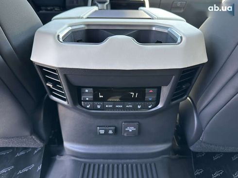 Toyota Sequoia 2023 - фото 30