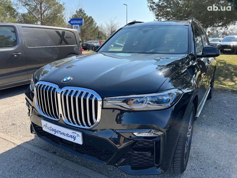 BMW X7 2021 - фото 26