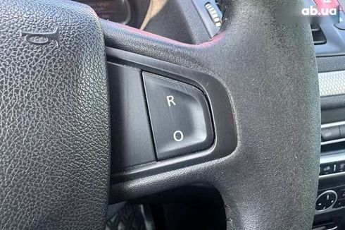 Renault Megane 2010 - фото 19